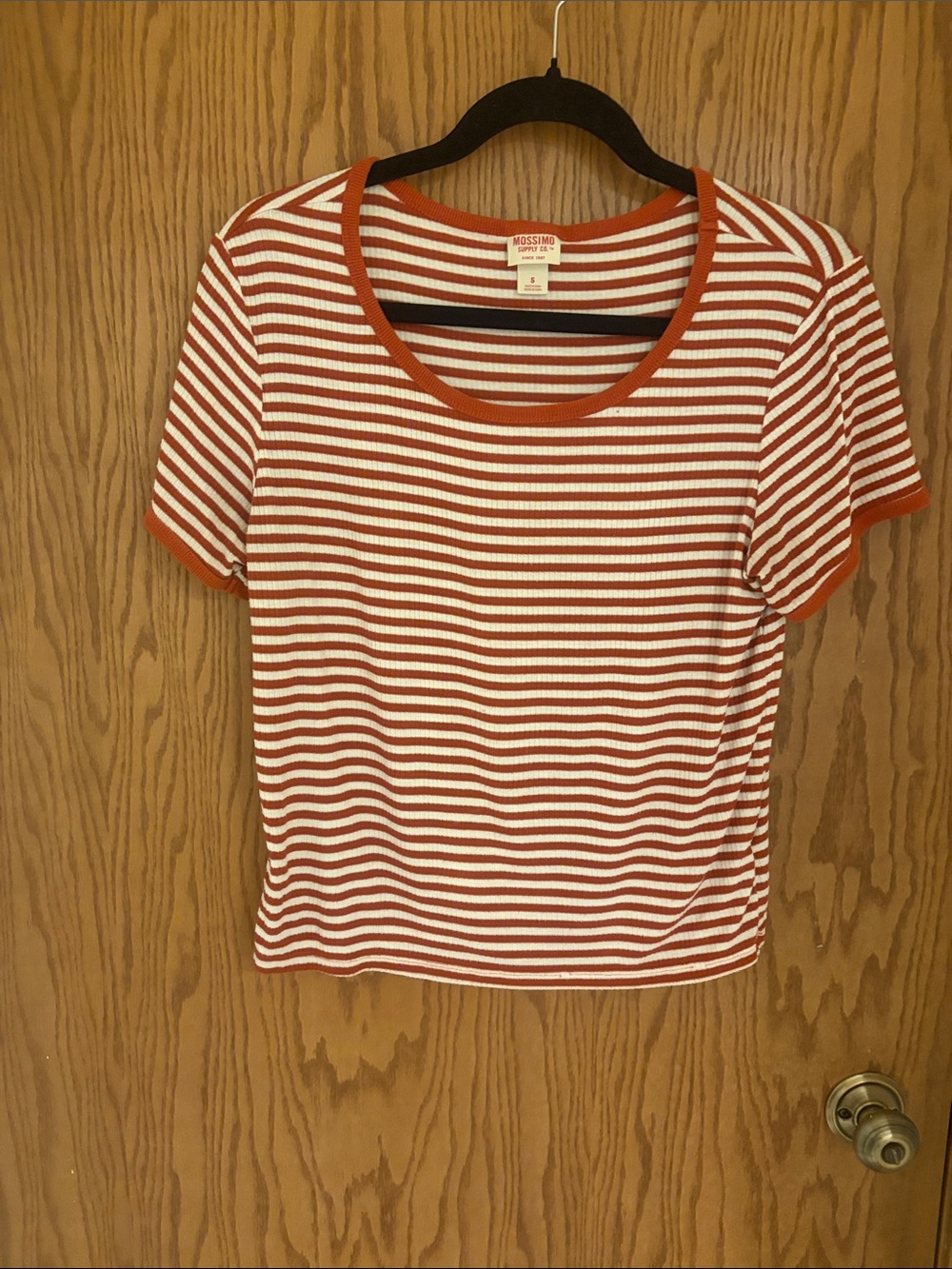 Small Mossimo Supply Co. White and Red Striped Short Sleeve Tee - Crew Neck